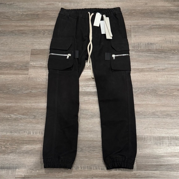Rick Owens Mastodon Cargo Pants in Black - Picture 2 of 12